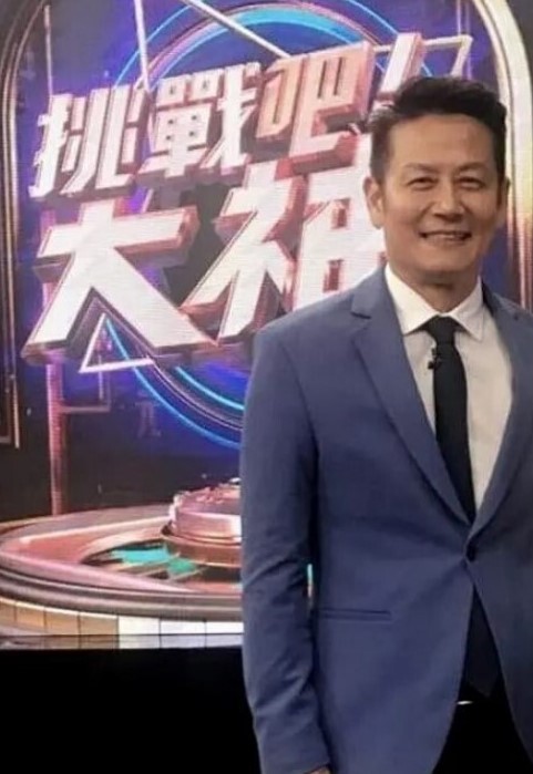 广东大哥深入足浴选妃双飞小姐姐 - 黄中黄在线